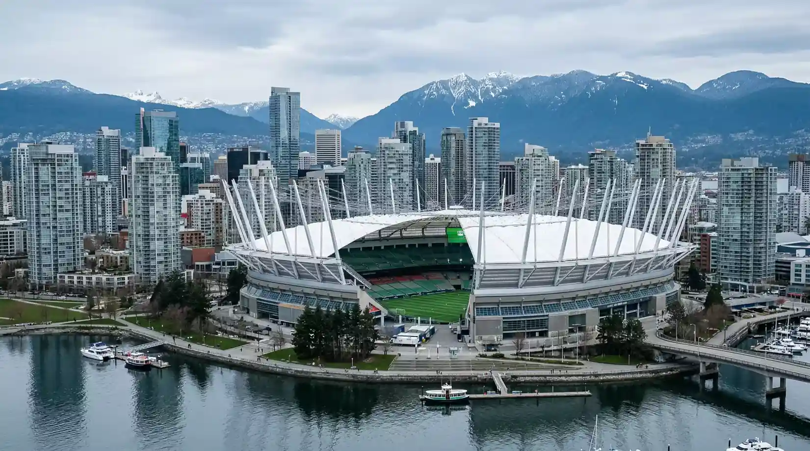 BC Place Stadium i centrum af Vancouver med retraktbart tag klar til VM 2026
